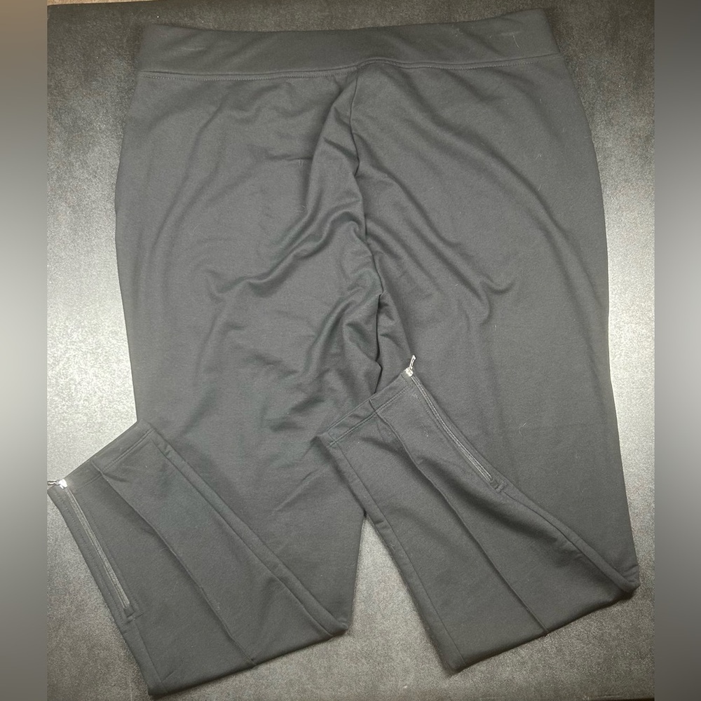 Lauren Ralph Lauren Plus Size 2XL Black Pull On Slacks W/Zipper Accent - Picture 5 of 6